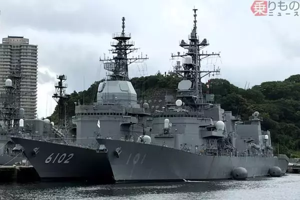 老眼じゃない！ 護衛艦の番号が見えにくくなったワケ でもハッキリ描かれた自衛艦も その違いとは？