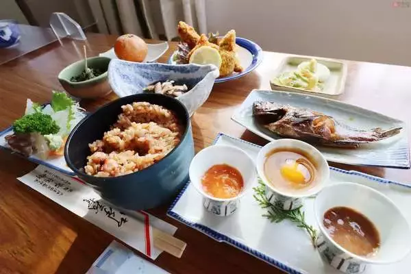 「船をチャーターするJR東海…なぜ？ フグ・タコ・海鼠腸を結ぶ船」の画像