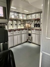 火を使えない飛行機で「アツアツ機内食」が出てくる謎！ ギャレーに隠された特殊オーブンと“味覚の科学”