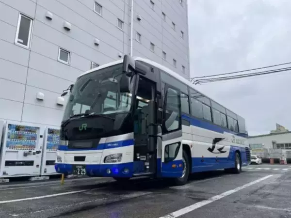 JRバスと「JRそっくりバス」共同の新路線が登場!? 八王子～御殿場アウトレット・沼津を直通へ！