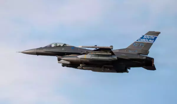 弾薬庫が空になる!? 米軍が着手した「安い・早い」ミサイル戦略 裏に潜む現代の“消耗戦”のリアル