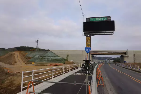 「千葉－茨城むすぶ東関東道「8年ぶりの延伸」が目前に 湖エリアにできる“新たな終点”の使いみちとは？」の画像