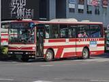 「バスのエンジン、なぜ「後ろ」？ 乗用車とは真逆の“RR”が主流になった「逆転の発想」とは」の画像1