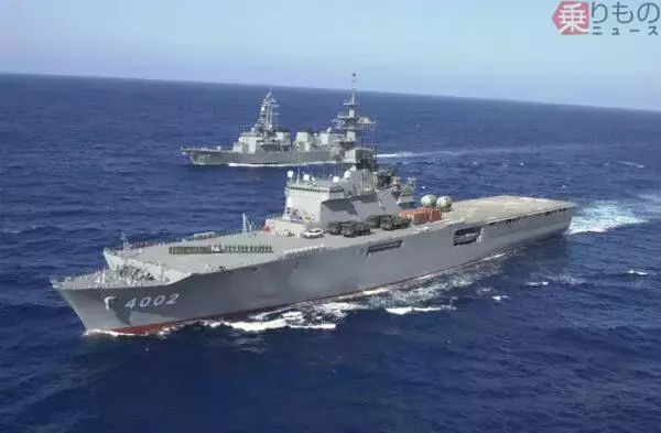 「自衛隊初の任務」で巨大な輸送艦が長駆出動！ 現地で撮影された映像が公開される  “要人”が乗艦し直接感謝も