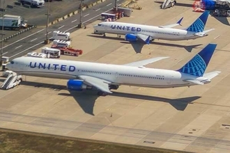 「その行動、命取りです」 航空当局トップが動画で”ブチギレ晒し”した危険行為！ 「絶対NG」も納得の理由とは