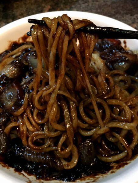 グルメ 日本人が知らない韓国人が大好きな料理 ジャジャン麺 が超激ウマ 16年4月26日 エキサイトニュース 3 3