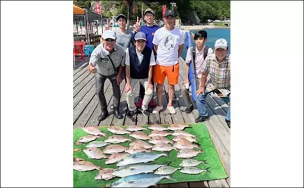 「【釣果速報】イカダで50cm級クロダイに海上釣り堀ではマダイ続々（三重）」の画像