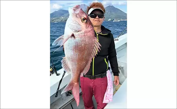 「【沖釣り釣果速報】大分沖のテンヤタチウオ釣りでドラゴン級や神龍サイズ続出！（大分・熊本）」の画像