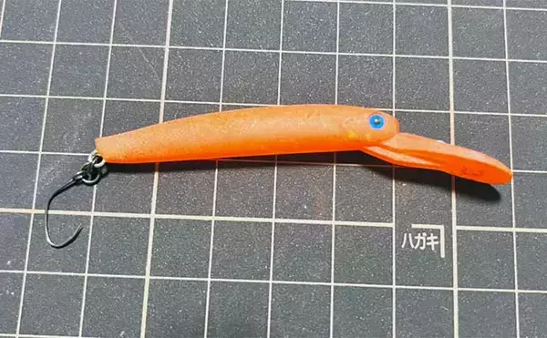 「エリアトラウトの【フローティングミノーをボトム仕様のプラグに簡単チューニング】」の画像