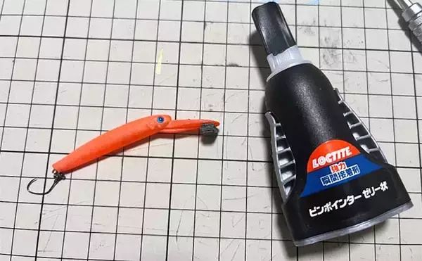 「エリアトラウトの【フローティングミノーをボトム仕様のプラグに簡単チューニング】」の画像