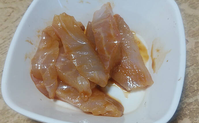 釣魚で作る「漁師めし」レシピ：オオモンハタのからしじょう油　ご飯と相性抜群