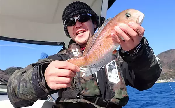 「プレジャーボートでアマダイ釣りに挑戦【沼津・シースタイル】手前船頭でシロアマダイを2本ゲット！」の画像