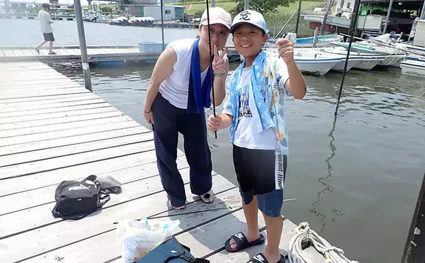 「東京湾奥でハゼ釣り教室開催　初心者ばかりでも合計110匹超えの大爆釣！」の画像