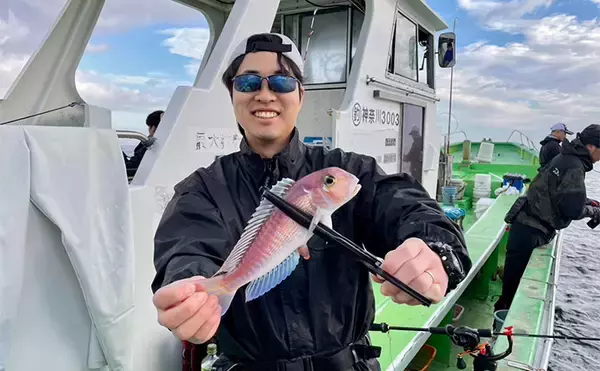 「アマダイ釣りは多彩なゲストとの出会いが面白い！【ちがさき丸】本命5匹に多彩なゲスト登場」の画像