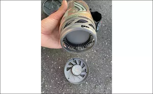 「釣り時間をちょっと贅沢に　『ジェットボイル』で温かい釣り場飯を」の画像