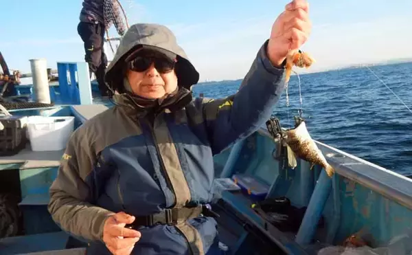「カットウ釣りで良型ヒガンフグとコモンフグ合計7匹手中！【愛知・師崎沖】トルクある引きを堪能」の画像