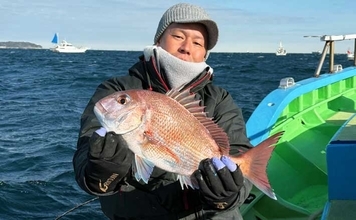 東京湾コマセマダイ釣りでトップ10尾＆全員安打達成【一之瀬丸】高ダナ攻略で本命連発