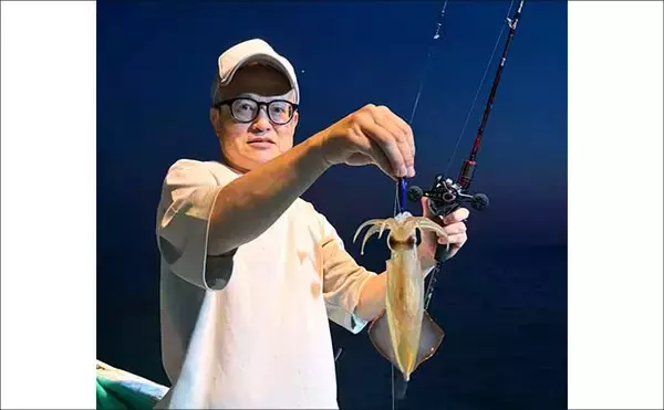 「ロックフィッシュゲームで良型オオモンハタ＆アカハタ好捕！【沖釣り釣果速報7選・三重】」の画像