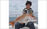 「玄界灘でのタイラバゲームで87cm・7kgオーバー巨大マダイ浮上【福岡】」の画像3