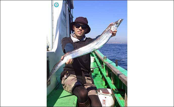 「型も数もバッチリ！」東京湾天秤タチウオ釣りでF4級25本キャッチ【神奈川・又エム丸】