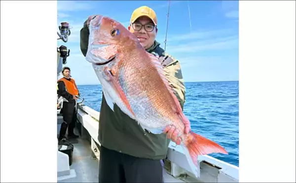 「響灘ジギングで10kg級良型ヒラマサを連打！【オフショアルアー釣果速報7選・福岡】」の画像