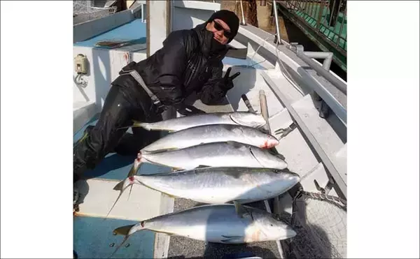 「【沖のルアー釣果速報】ナイトロックでメバル数釣りに成功！良型交じりで冬の根魚ゲーム満喫（愛知）」の画像