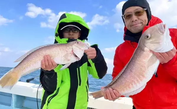 「【沖釣り釣果速報】アマダイ便でシロ・アカ本命浮上！良型交え土産充実（大分・熊本）」の画像