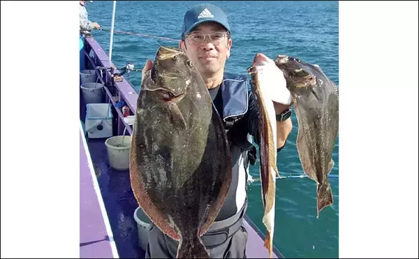 「「ヒラメ3kg級が次々浮上！」大原沖の泳がせ釣りで船中26尾の爆釣劇【千葉】」の画像