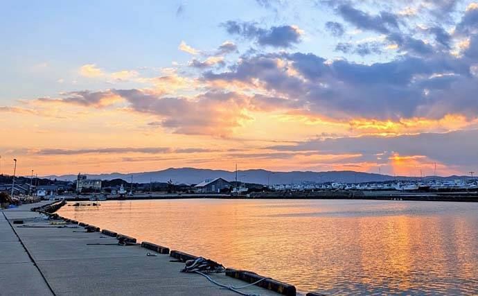 冬の堤防ちょい投げ釣りで21cmに20cmと大型マハゼをキャッチ【石川・滝港マリーナ】