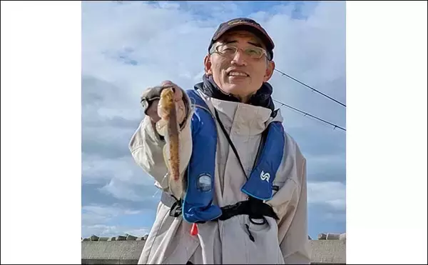 「冬の堤防ちょい投げ釣りで21cmに20cmと大型マハゼをキャッチ【石川・滝港マリーナ】」の画像