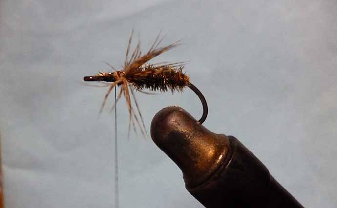 フライお得帖：七つの顔を持つ毛鉤『ザグ・バグ』を【17円】で自作する方法