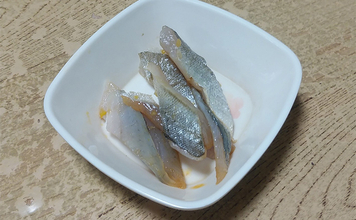 人気釣魚で作る「刺身アレンジ」レシピ:セイゴの柚子ゴショウ和え 小型がオススメ