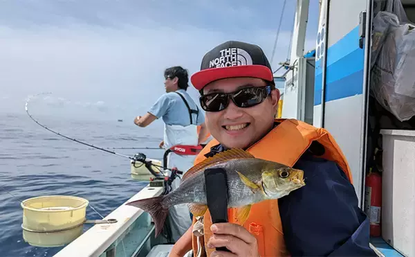 「沖の五目釣りで本命イサキに60cm級メダイで五目達成【神奈川・秀吉丸】」の画像