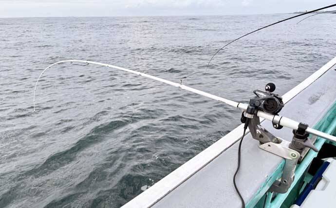解禁直後の飯岡沖ヒラメ釣りで2kg超え本命手中【千葉】低活性の魚を好感度＆軽量タックルで攻略