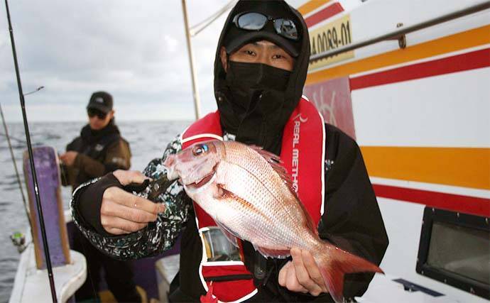 外房のテンヤマダイ釣りで好ゲストのマハタ手中【つる丸】 本命マダイは6尾