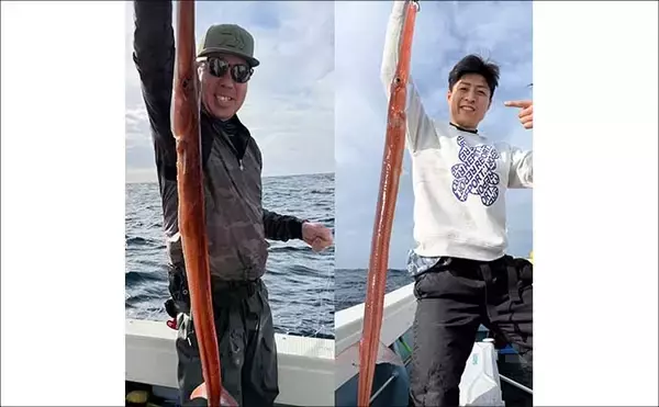 「【沖釣り釣果速報】ヒラマサがデッキにズラリ！玄界灘の落とし込み釣りで青物続々ヒット（福岡）」の画像
