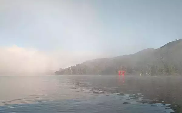 「芦ノ湖のボートワカサギ釣りで667尾達成！【神奈川】最大11.5cm＆時速100尾の爆釣劇」の画像