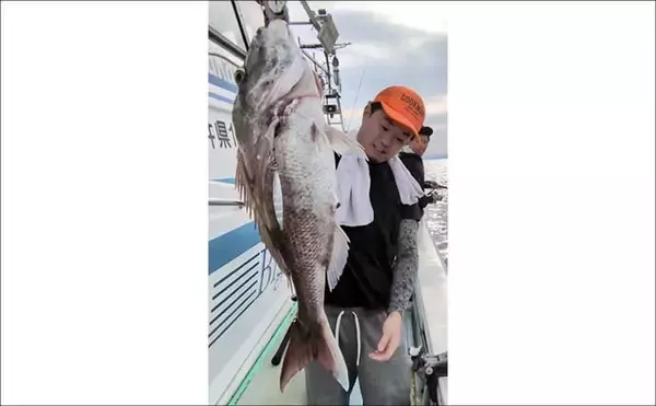「最盛期は越えても大型マダイ浮上！タイラバやジギングにヒット【船釣り釣果速報9選・北陸】」の画像