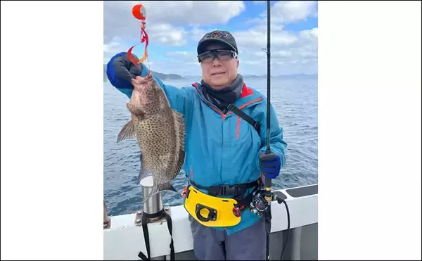 「「釣りの聖地」五島列島遠征ルアー釣行で11kgヒラマサ登場　キャスティングにヒット」の画像