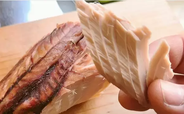 「「びんたのゆでぶし」って一体どんな魚料理？　マヨネーズとの相性抜群」の画像
