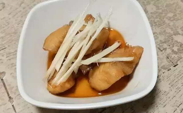 「釣魚で作る「ご飯がすすむ」レシピ：角切りマダイの黒糖煮　新生姜がアクセント」の画像
