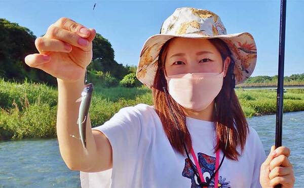 子供と一緒に小アユ釣りを満喫 初挑戦でも本命170匹ゲットに笑顔 22年8月28日 エキサイトニュース 子供と一緒に小アユ釣りを満喫 初挑戦でも本命170匹ゲットに笑顔 22年8月28日 エキサイトニュース