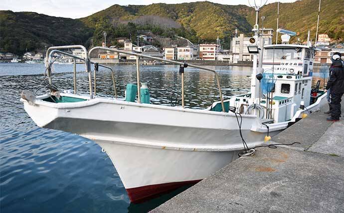 中深海の根魚五目釣りで50cm級頭に良型ウッカリカサゴが連発【三重・なぎさ丸】