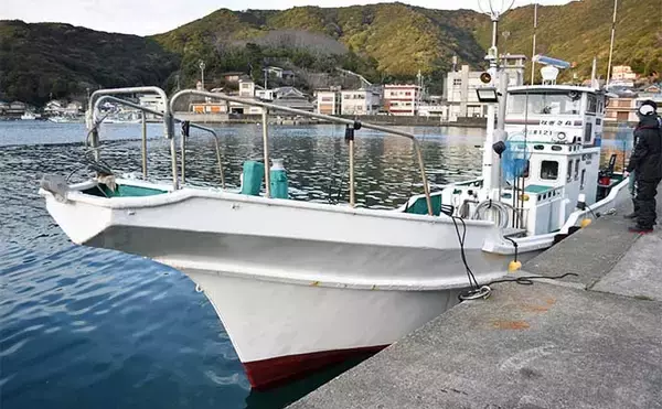 「中深海の根魚五目釣りで50cm級頭に良型ウッカリカサゴが連発【三重・なぎさ丸】」の画像