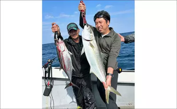 「【沖釣り釣果速報】玄界灘の落とし込み釣り好調！10kg級ヒラマサ＆ワラサ爆釣（福岡）」の画像
