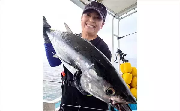 「【沖釣り釣果速報】玄界灘の落とし込み釣り好調！10kg級ヒラマサ＆ワラサ爆釣（福岡）」の画像