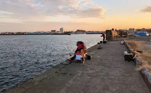 「急潮でも成立するウキダンゴ釣り　激流を攻略する「ツバメ返し」の理論と手順【静岡・浜名湖】」の画像