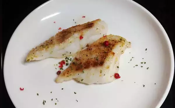 「釣魚で作る「本格イタリアン」レシピ：マダイのバター焼き　レモンでさっぱりと」の画像