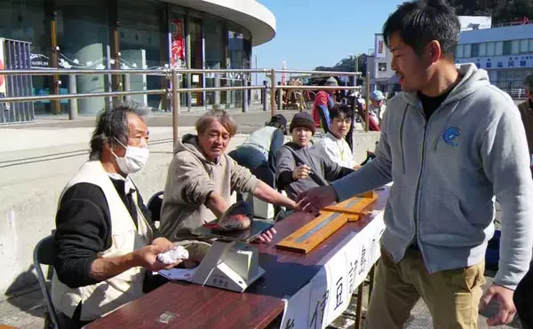「船中泊付きの離島釣り大会に参加【伊豆大島】まさかの優勝＆特別賞を同時受賞！」の画像