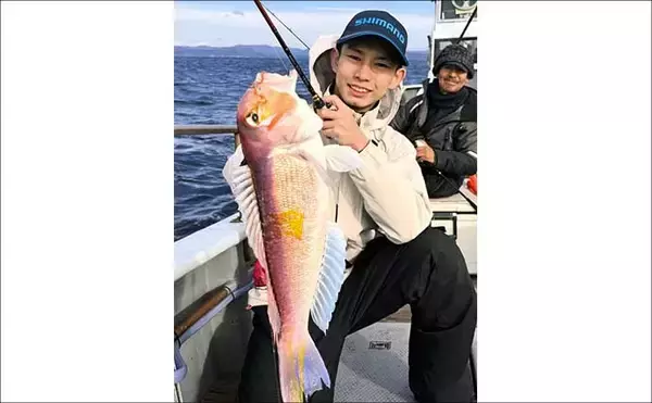 「【沖のルアー釣果速報】志摩沖のトンジギで21.7kgタネトン浮上！（三重）」の画像